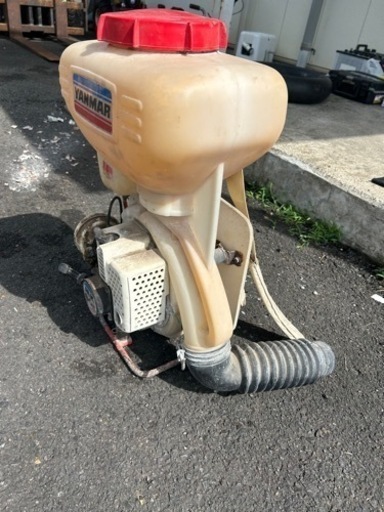 ヤンマー 実動背負い動力散布機 MK-80E タンク容量8.5L