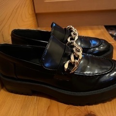 ローファーの画像