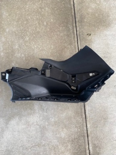 T-MAX530 インナーカウル売