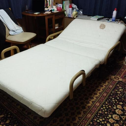電動介護用ベッド　汚れあり　シングル　折りたたみ