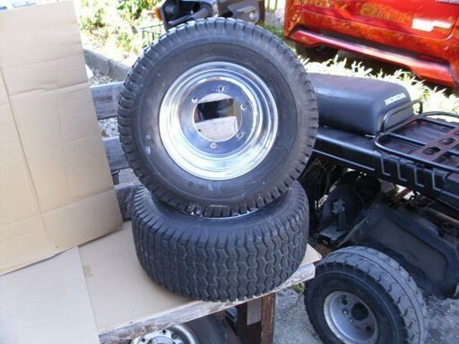 【購入済み！】ジャイロ等に！　ダグラス　8インチ　ワイドアルミホイル　6穴　2本 美品中古品◆彦根市～