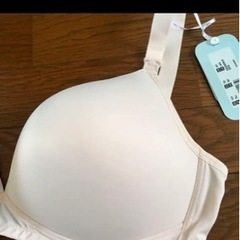 UK 34G（J75相当） タグ付き新品未使用 ノンワイヤーブラ 授乳ブラ ブラジャー 大きいサイズの画像