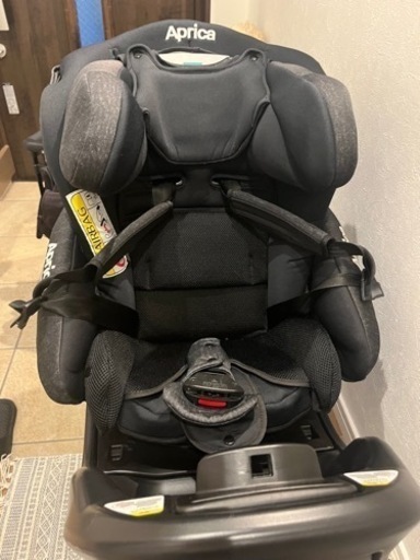 受付中です！チャイルドシート✴︎Aprica✴︎美品✴︎ISOFIX対応！！