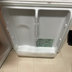 90リットル冷蔵庫ですの画像