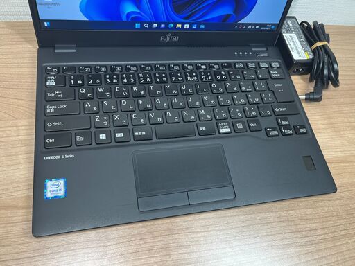 美品・SIM搭載・大容量バッテリー＞　富士通 LIFEBOOK U939/A ８GB/SSD256GB 第８世代 Windows11 Office 極軽量