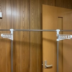 室内干し洗濯干しの画像