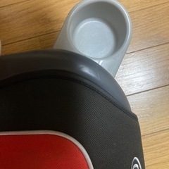 美品 GRACO (グレコ) ジュニアシート シートベルト固定 ジュニアプラス カラーズ 3歳頃~11歳頃まで ロングユース カップホルダー付 背もたれ取り外し可 (レッド)  の画像
