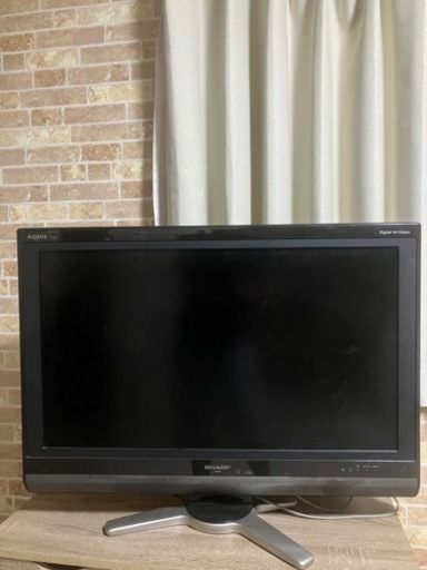液晶テレビ