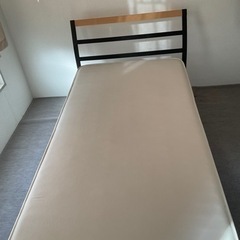 　無印良品　ベッド