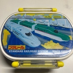 プラレール　お弁当箱