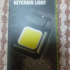 充電式キーホルダーLED投光ライトの画像