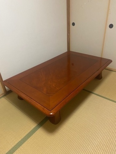 座卓　脚は取り外し可能です。