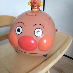 アンパンマンミュージアムのポップコーンケース(アンパンマン号)