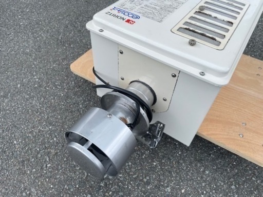 ■中古品 ノーリツガス給湯器 GQ-C2422WZD-FH 24号 2019年 都市ガス 動作問題なし■