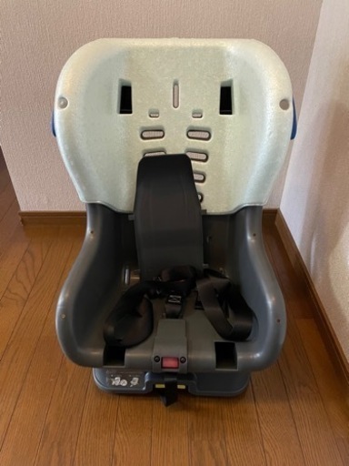 分解して洗濯済み！ピジョン チャイルドシート