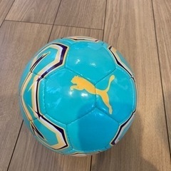 【ほぼ新品】PUMA サイズ4 フットサルボール