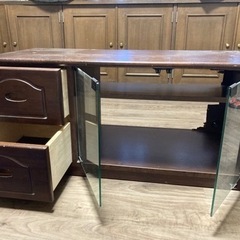 テレビ台の画像