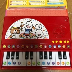 ミキハウス　おんがくえほんピアノの画像