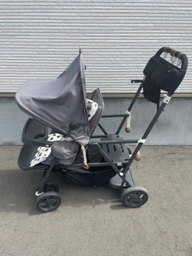 Joovy カブース　2人乗りベビーカー　別売りの後部座席つき