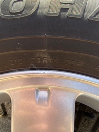 デリカd5 純正ホイール　r16 ナット付き