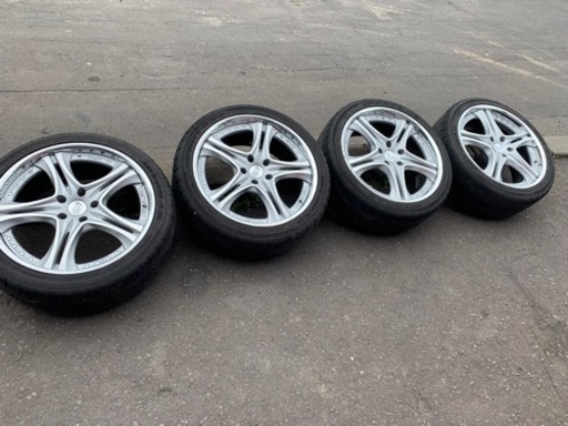 レオンハルト　20インチ　PCD120.0 タイヤ付き