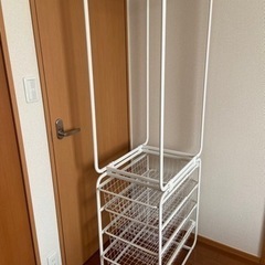 【取引終了】IKEA ALGOT アルゴート　ハンガーラック＋バスケットの画像
