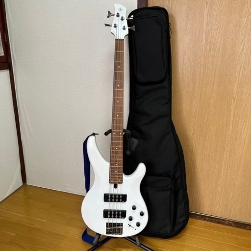 YAMAHA ヤマハ TRBX304 エレキベース