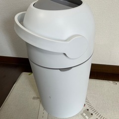 オムツ処理ポット　ピジョンsuteru
