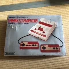 【希少】四角ボタンの初代ファミコン