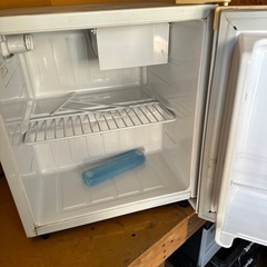 小型冷蔵庫の画像
