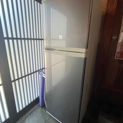 【取りに来てくださる方5,000円引き！】現役利用している冷凍冷...