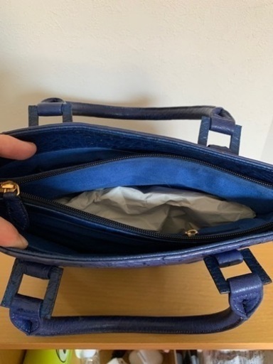 ?新品・美品?オーストリッチ　青バック