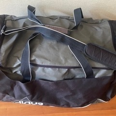 大型 adidas アディダス　ボストンバックの画像