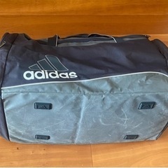 大型 adidas アディダス　ボストンバックの画像