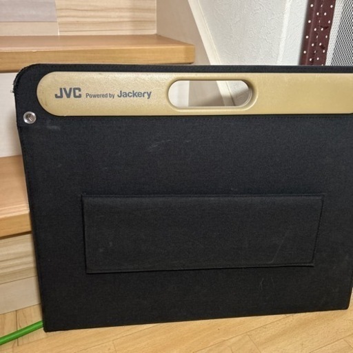 ジャンク　JVC ポータブルソーラーパネル