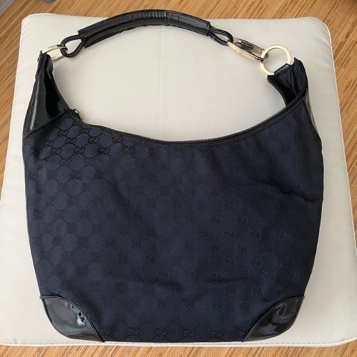 GUCCIショルダーバッグUSED