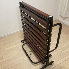 折り畳みベッド（シングル）