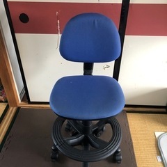 チェアー