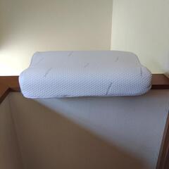 フランスベッド　マカロンピローロイヤルの画像