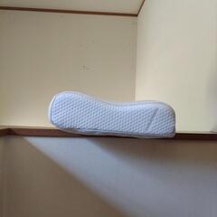 フランスベッド　マカロンピローロイヤル