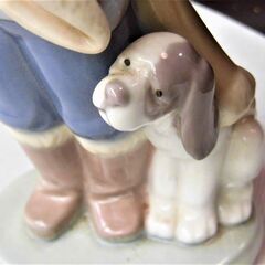 バルセロナ記念（３）LLADRO製　陶置物「寒い日  少年と犬」１９８０年代ビンテージ置物の画像