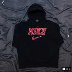 NIKEパーカー