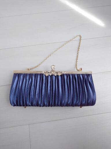 美品　【お呼ばれ用バッグ】
