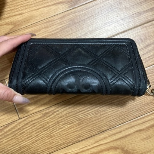 トリーバーチ財布