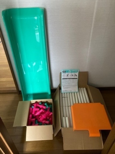 白いわんぱくジム