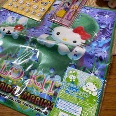 ポムポムプリンネックストラップ　ステッカー等🌸の画像