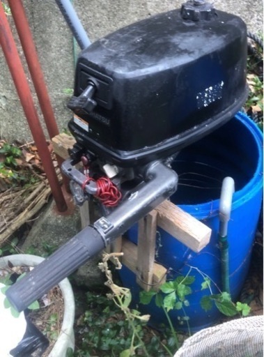 小型釣船