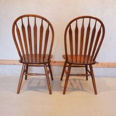 Shin Lee(シンリー)のレッドオーク材 ダイニングチェア2脚セットです