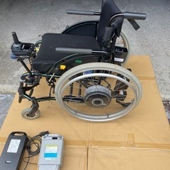 ヤマハ　ノヴァ-e  電動車椅子　大型バッテリー付きの画像