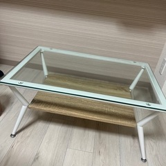 テーブル